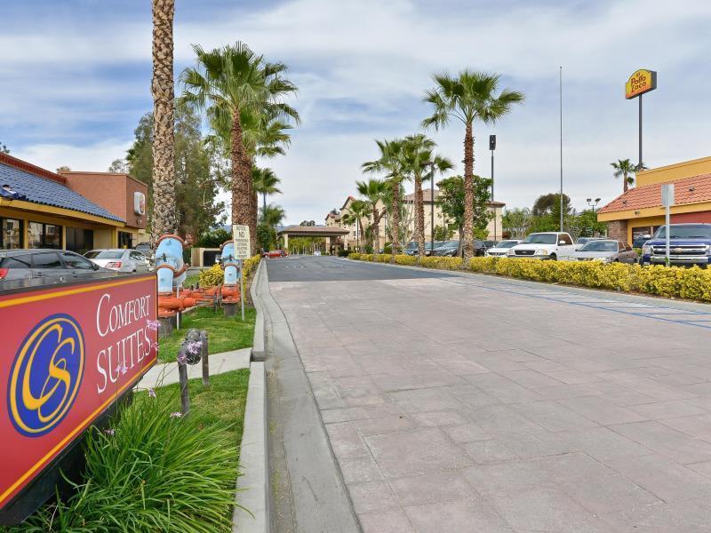Citrus Loma Linda Hotel 3*